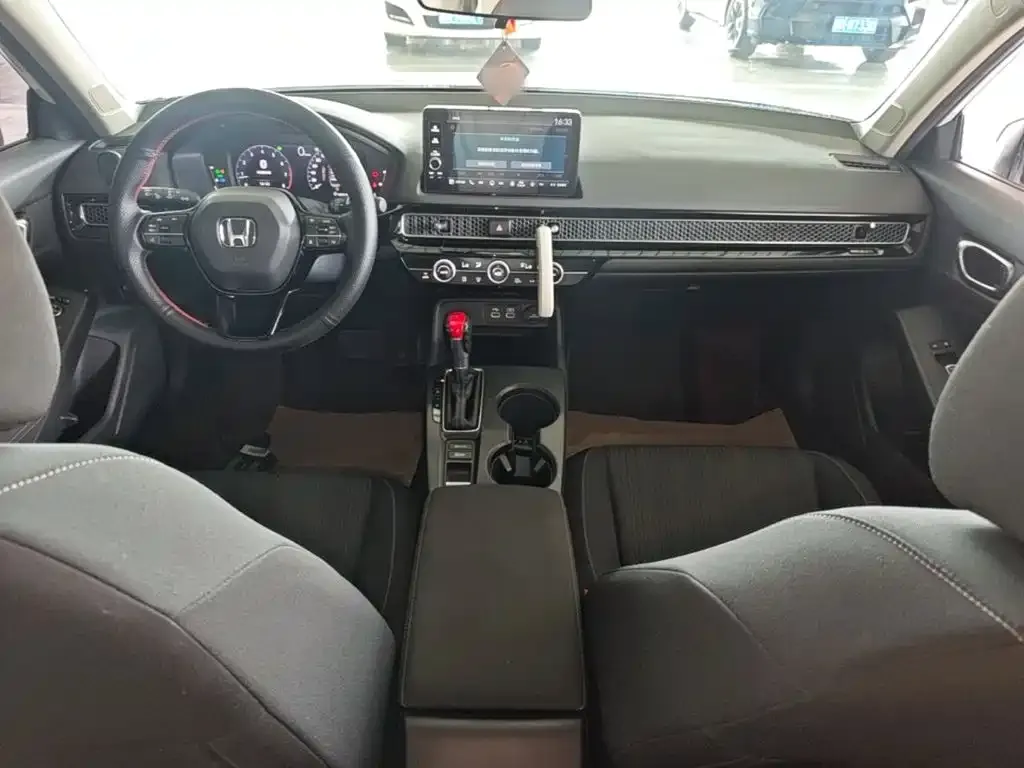 Honda Civic — фото 8