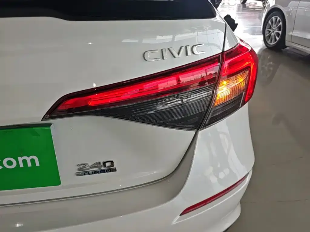 Honda Civic — фото 7