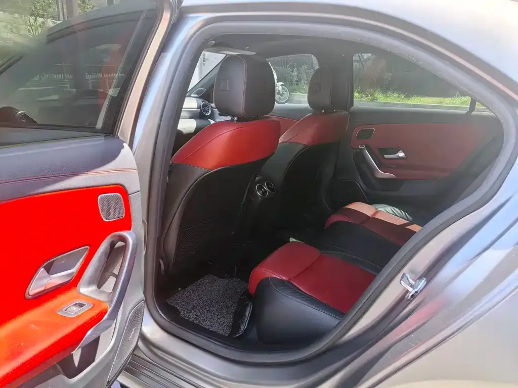 Mercedes-Benz A-Class AMG — фото 3
