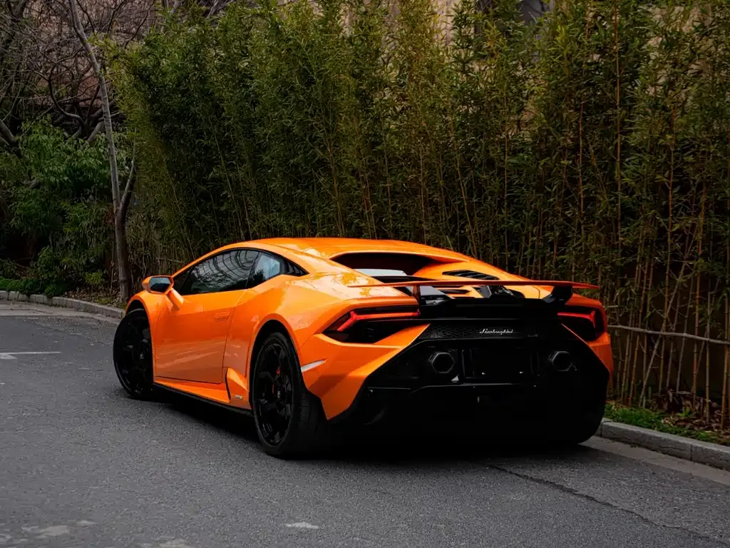 Lamborghini Huracan — фото 10
