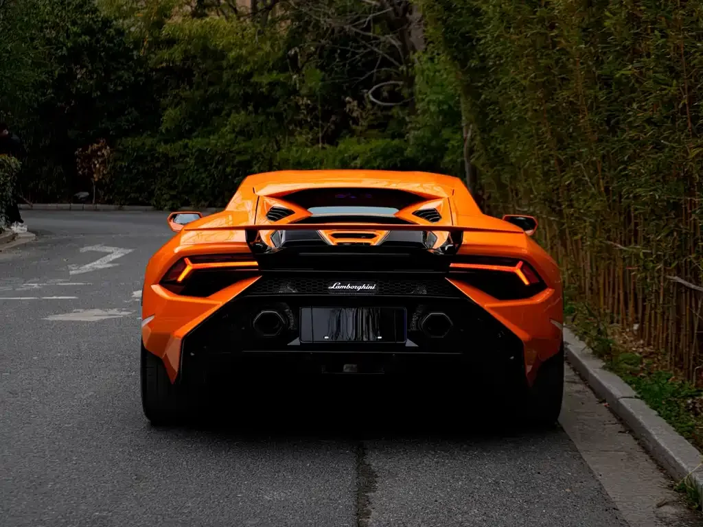 Lamborghini Huracan — фото 8