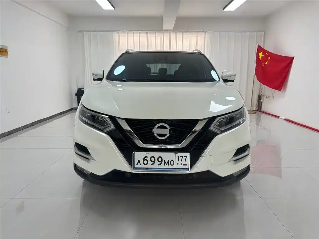 Nissan Qashqai — фото 7