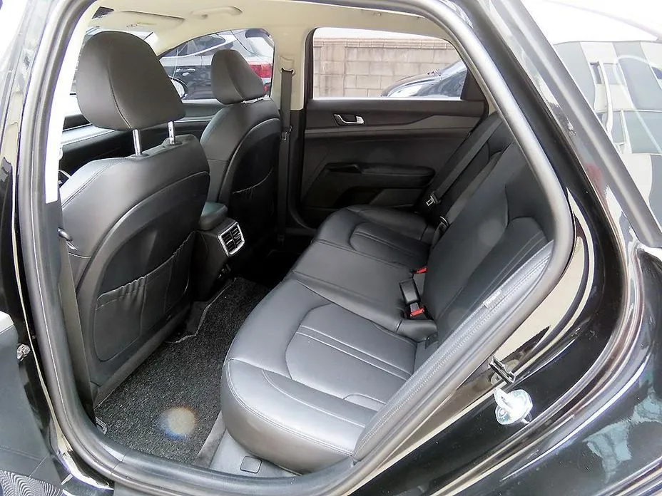 Kia K5 2023 из KR, фото 8