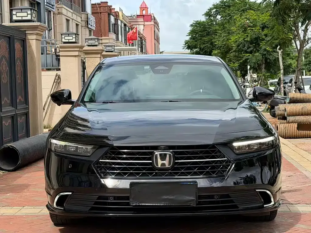 Honda Accord — фото 4