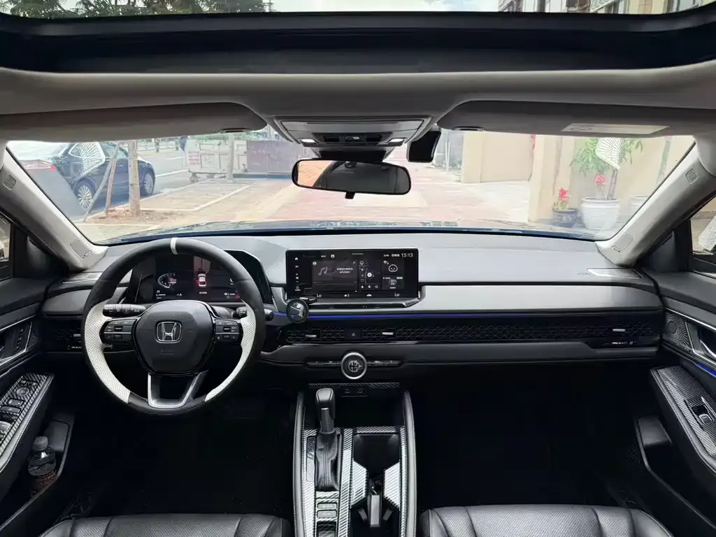 Honda Accord — фото 3