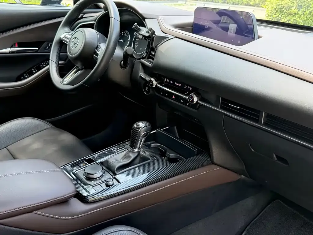 Mazda CX-30 2022 из CN, фото 3