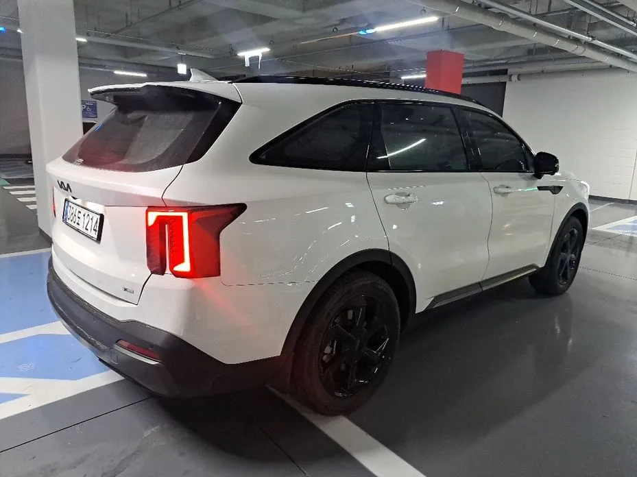 Kia Sorento — фото 4