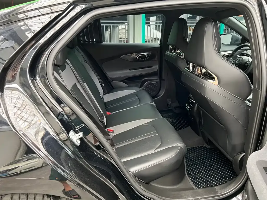 GAC Motor Shadow Leopard — фото 10