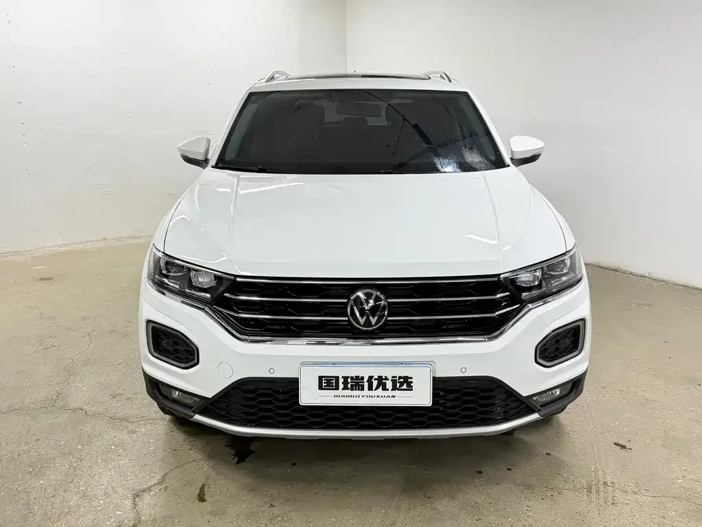 Volkswagen T-Roc — фото 3