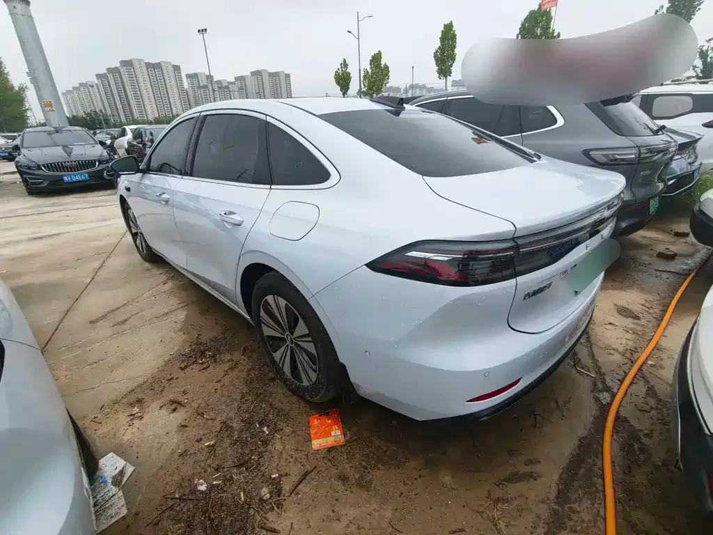 Geely 银河A7 EM — фото 3