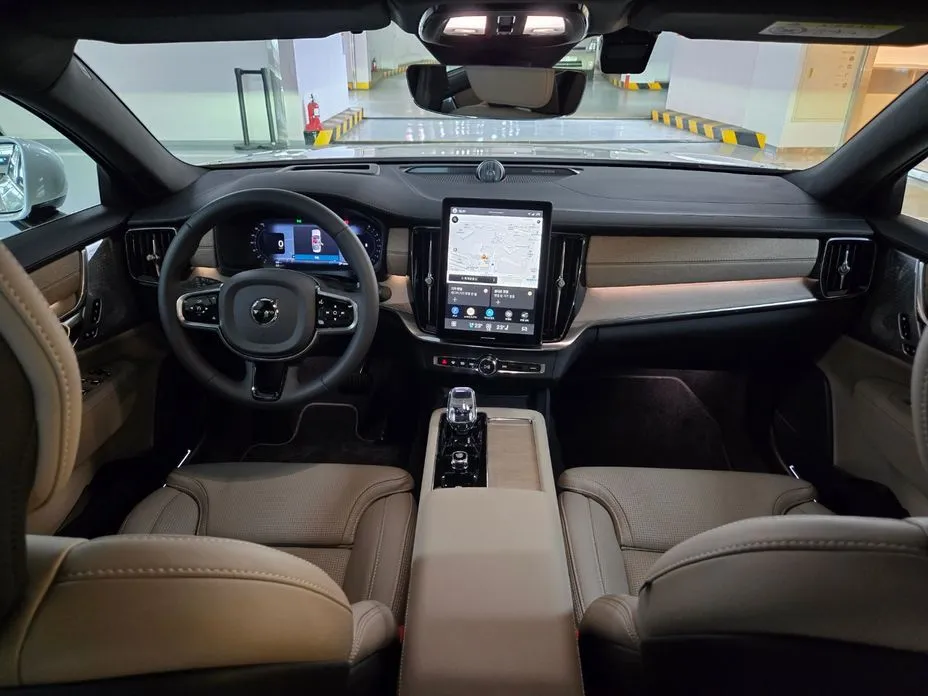 Volvo S90 2026 из KR, фото 5