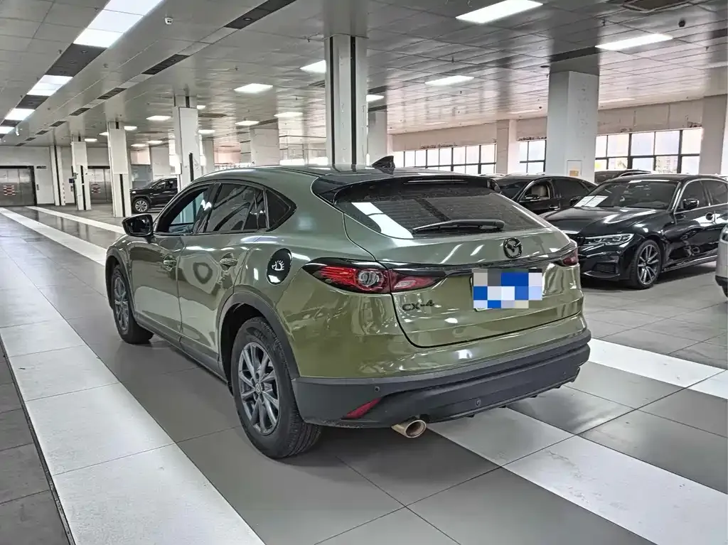 Mazda CX-4 — фото 3