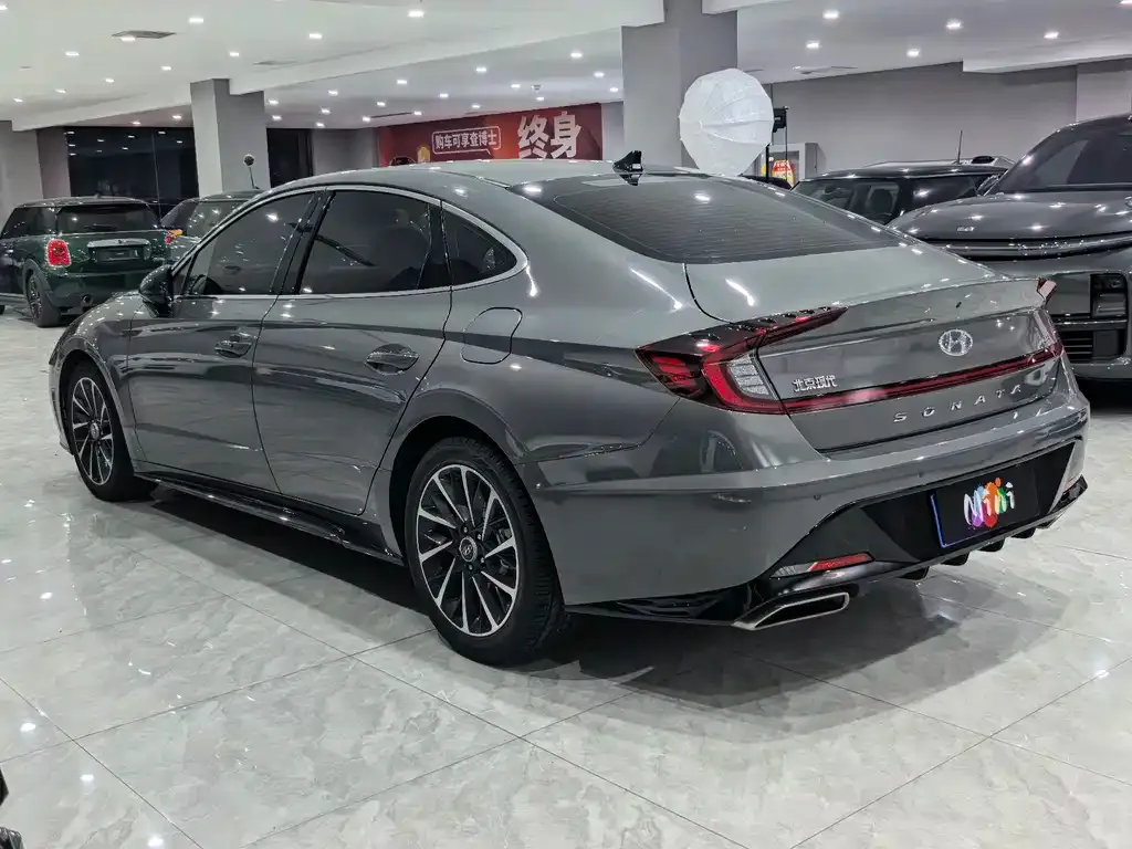 Hyundai Sonata — фото 7