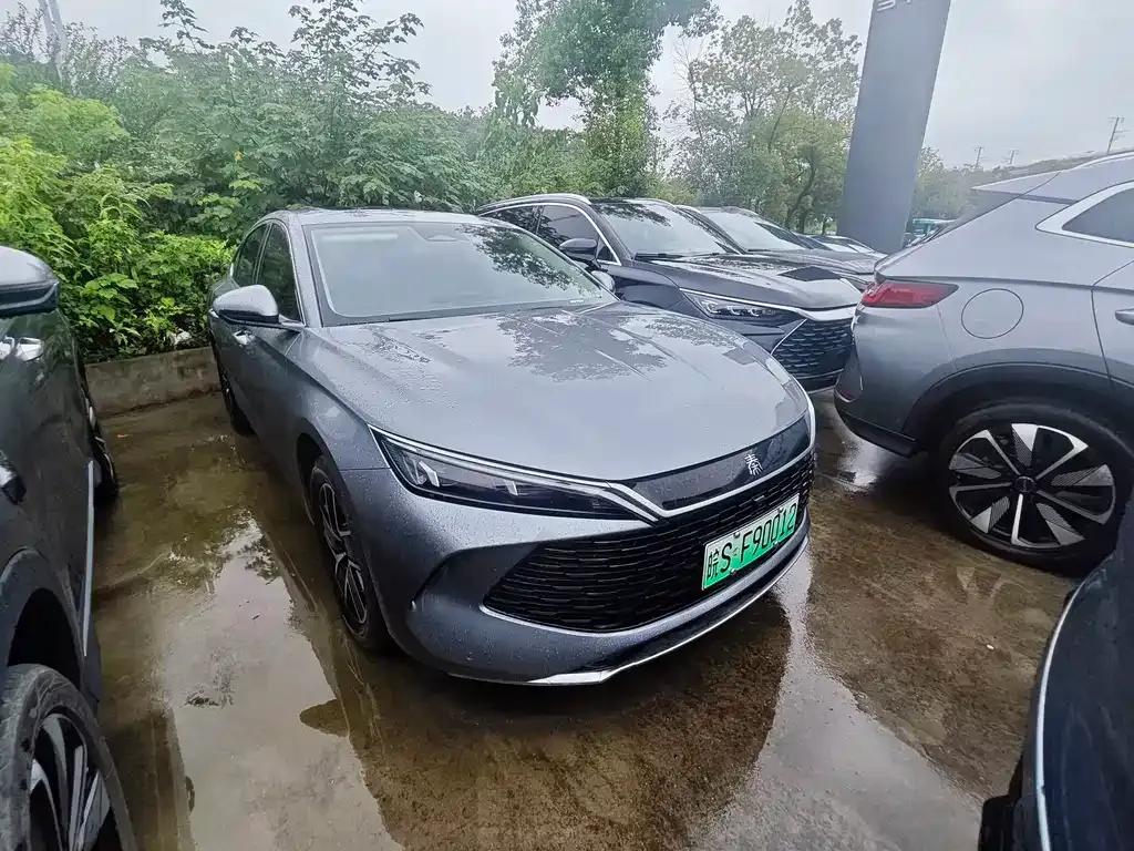 BYD Qin L — фото 9