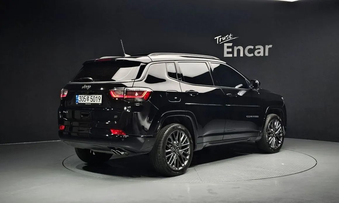 Jeep Compass 2022 из KR, фото 6