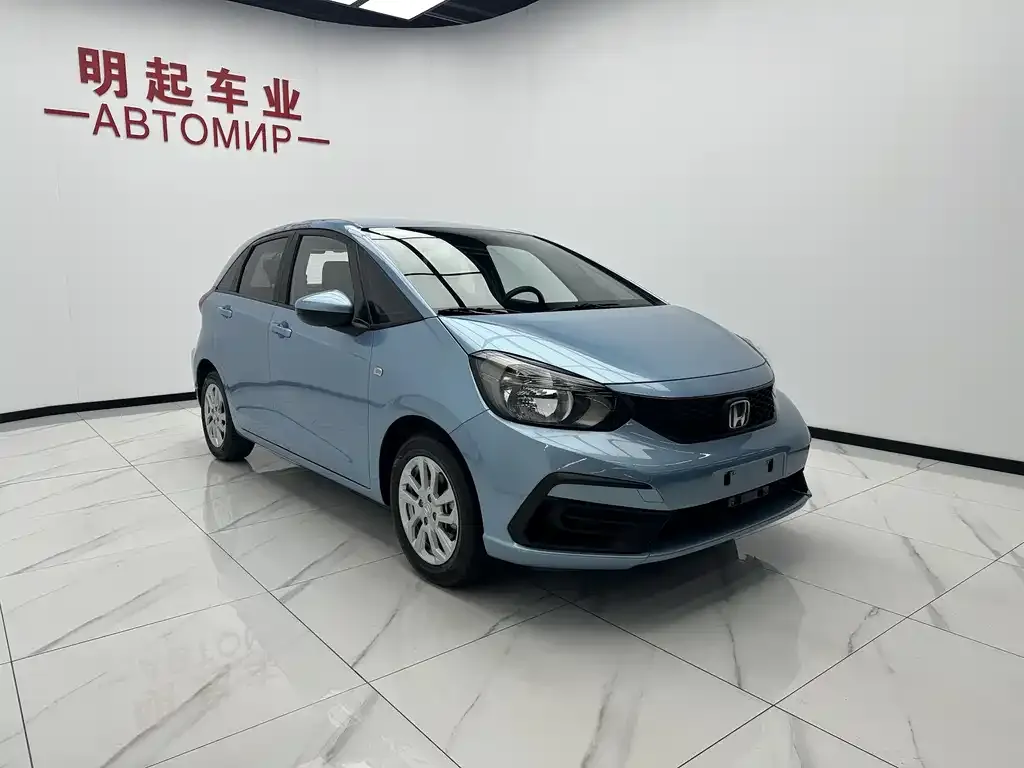 Honda Fit — фото 3