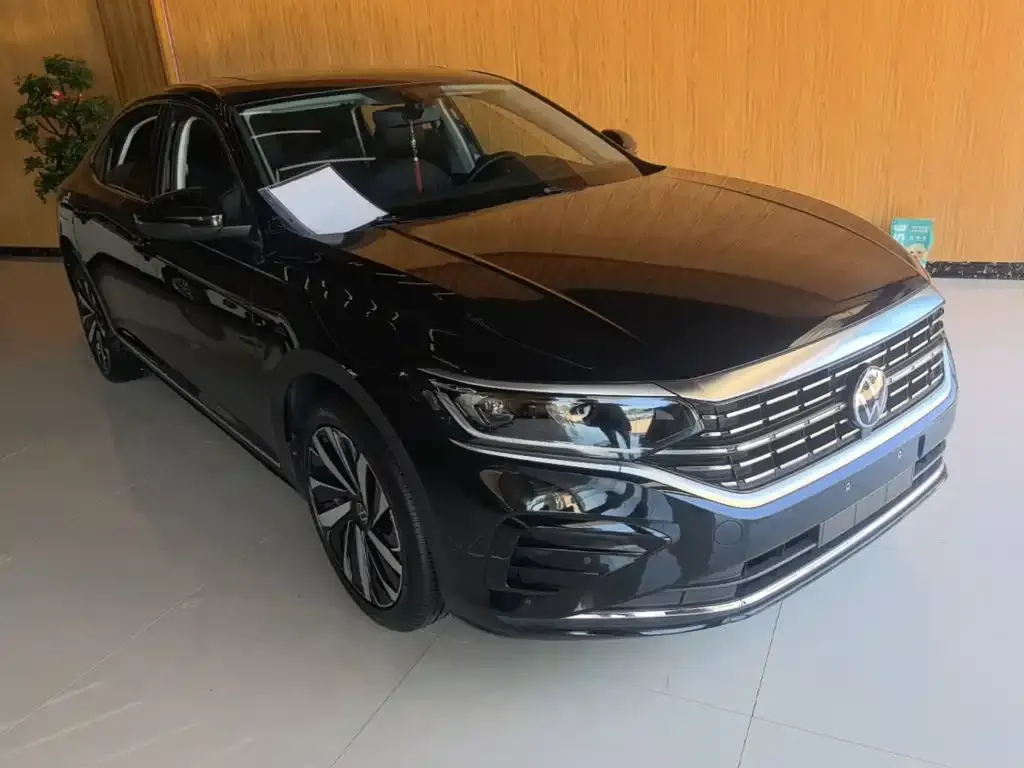 Volkswagen Passat — фото 5
