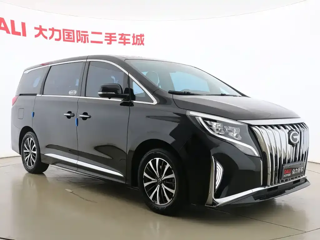 GAC Motor Trumpchi M8 — фото 10