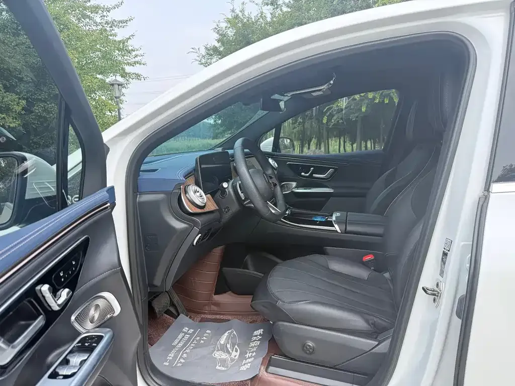 Mercedes-Benz EQE SUV 2023 из CN, фото 2
