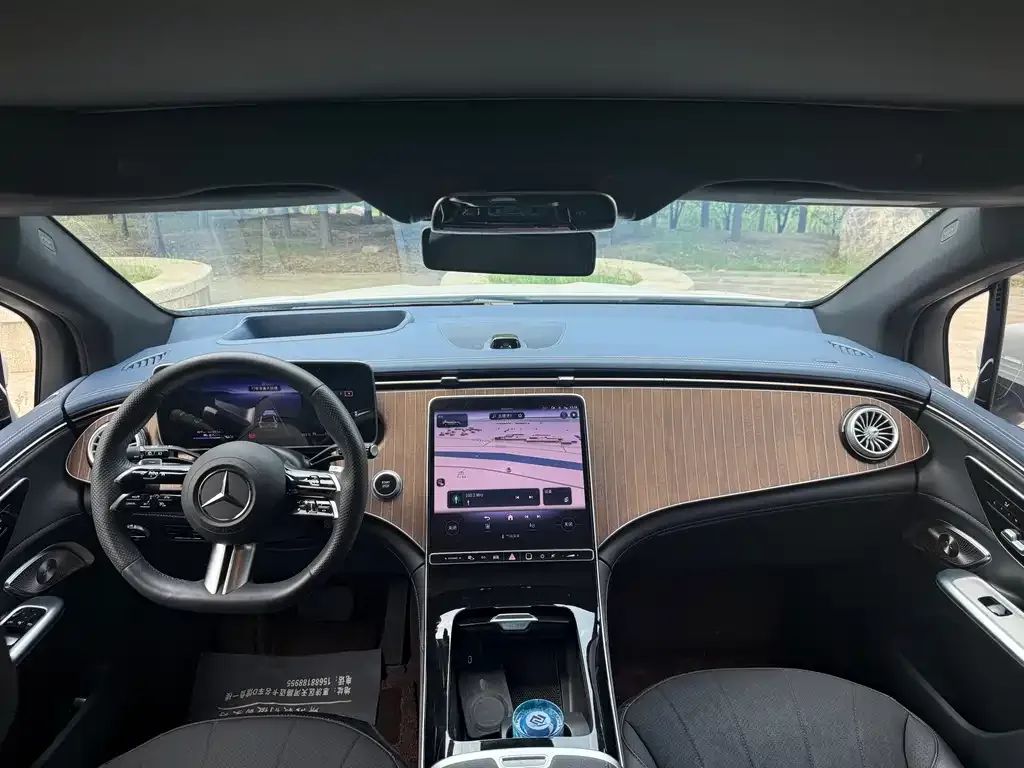 Mercedes-Benz EQE SUV 2023 из CN, фото 8