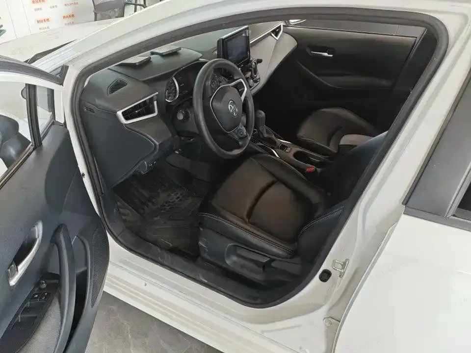 Toyota Corolla 2024 из CN, фото 6