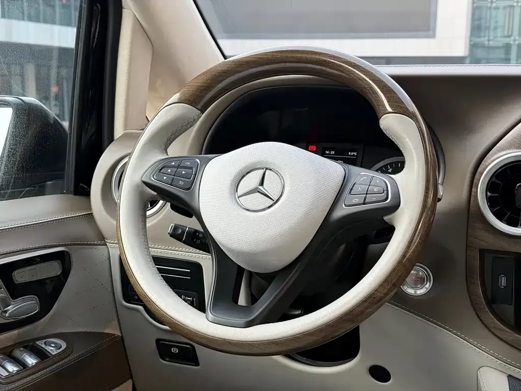 Mercedes-Benz Vito — фото 5