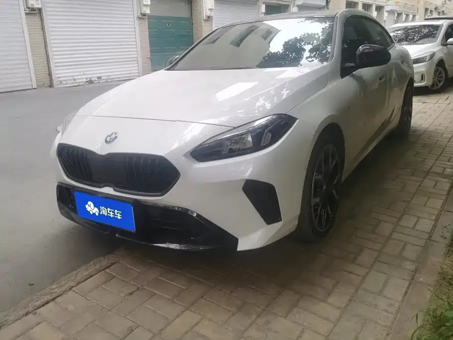 BMW 2 Series — фото 1