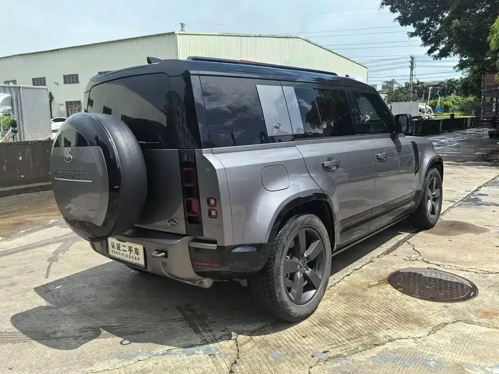 Land Rover Defender — фото 5