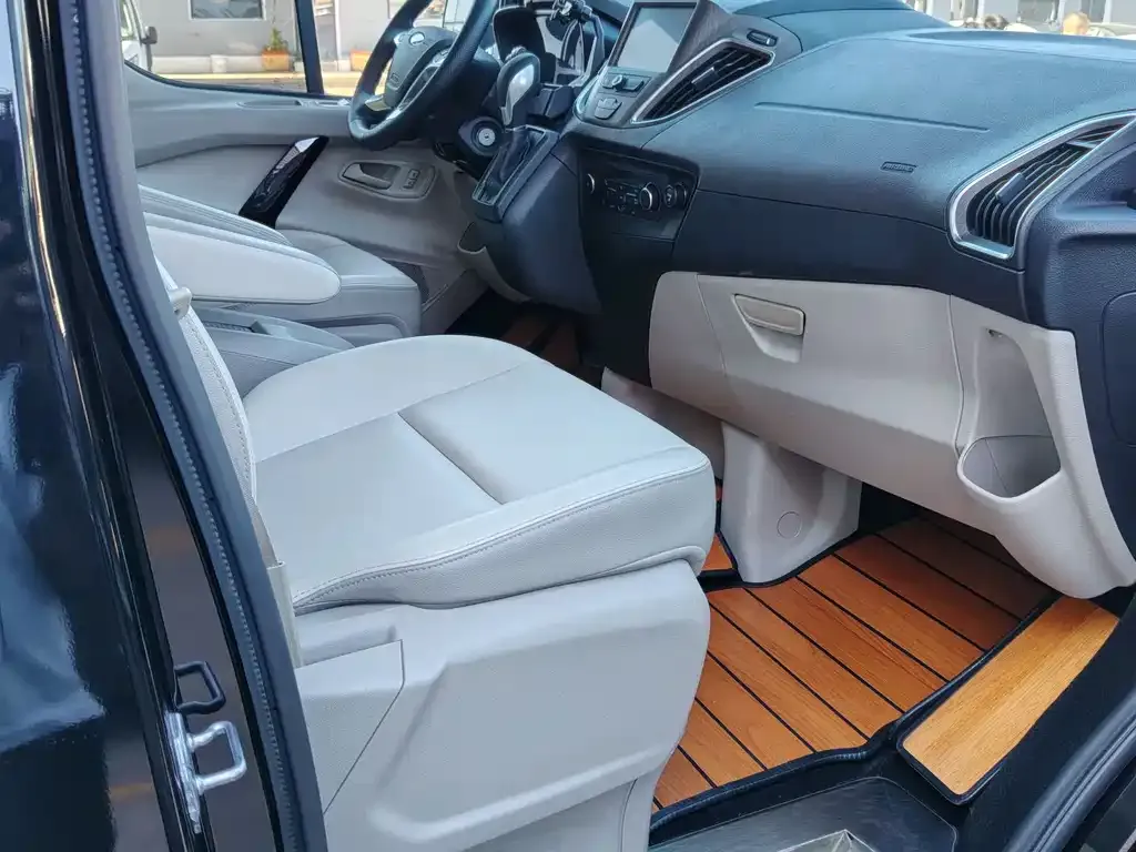 Ford Tourneo 2021 из CN, фото 6