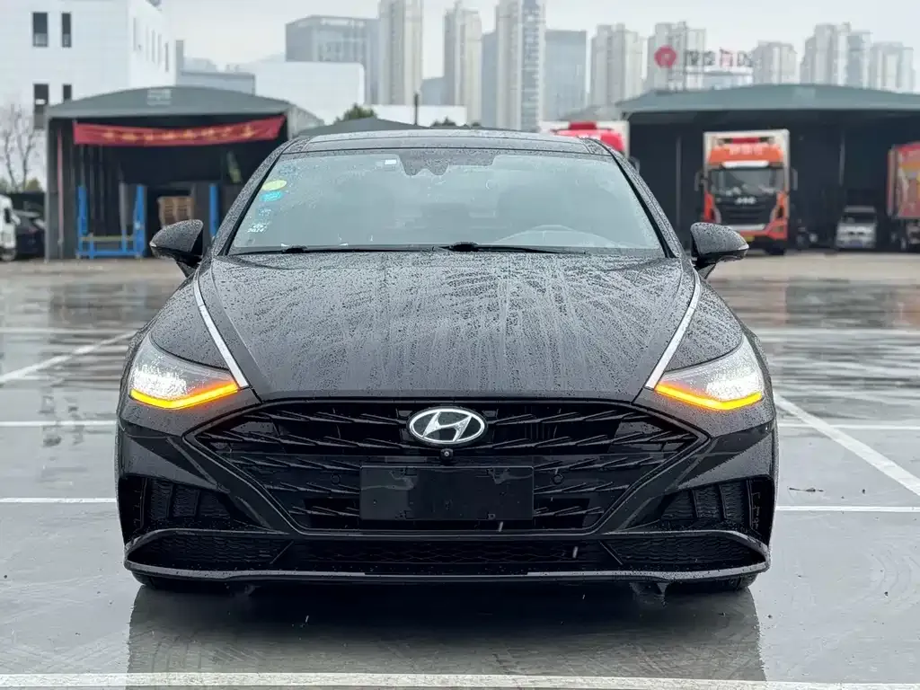 Hyundai Sonata — фото 8