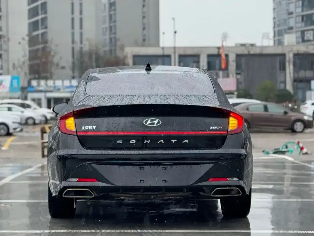 Hyundai Sonata — фото 2