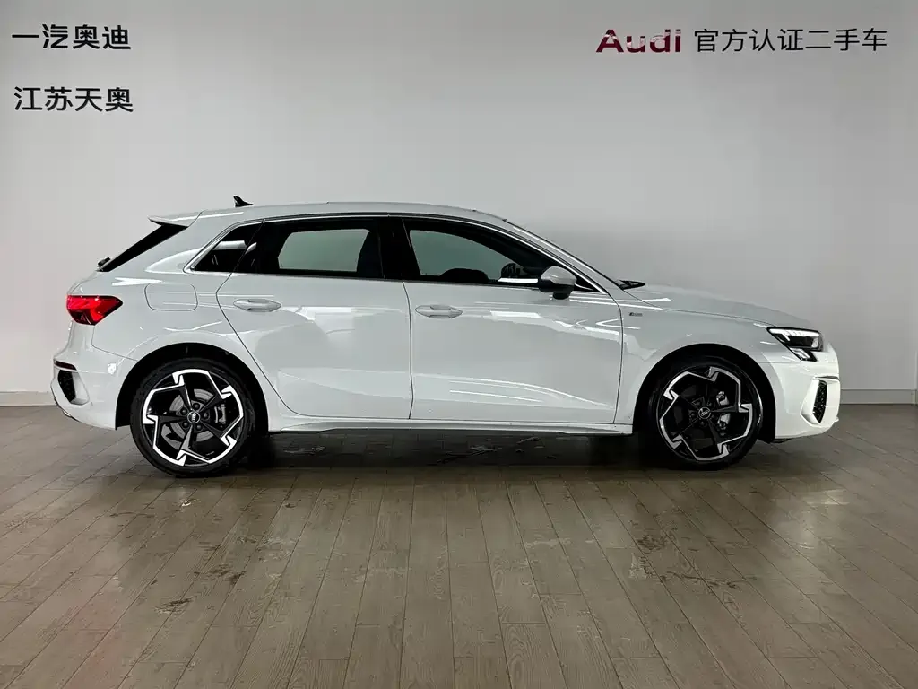 Audi A3 — фото 7