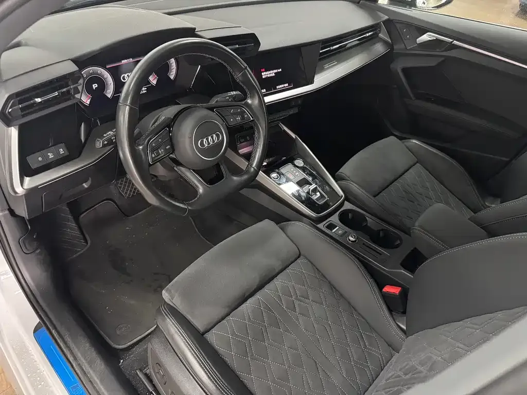 Audi A3 — фото 9