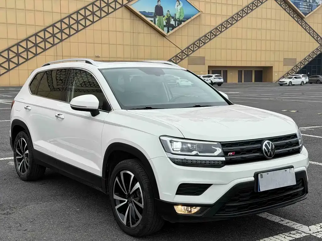 Volkswagen Tharu — фото 4