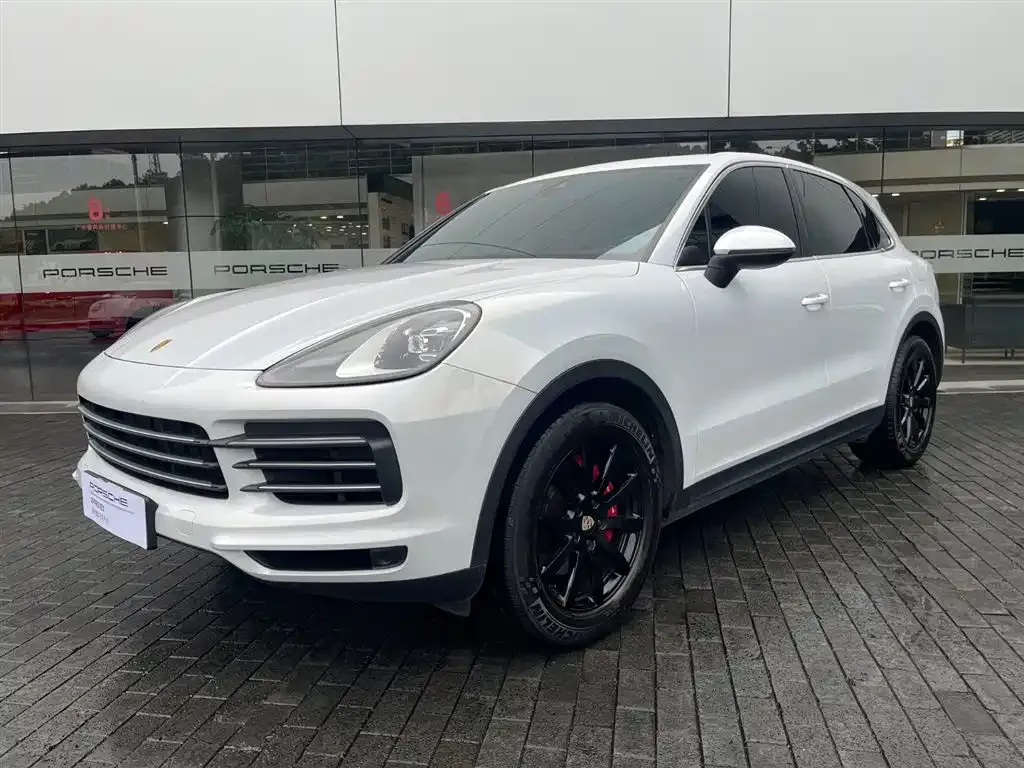 Porsche Cayenne Hybrid — фото 1