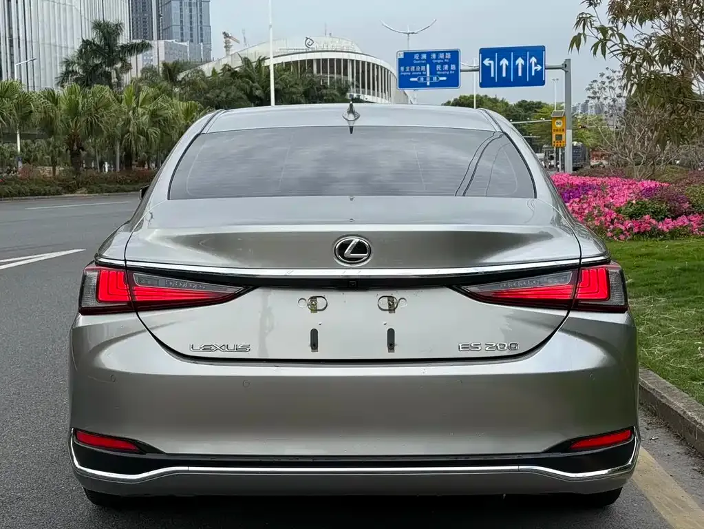 Lexus ES 2024 из CN, фото 5