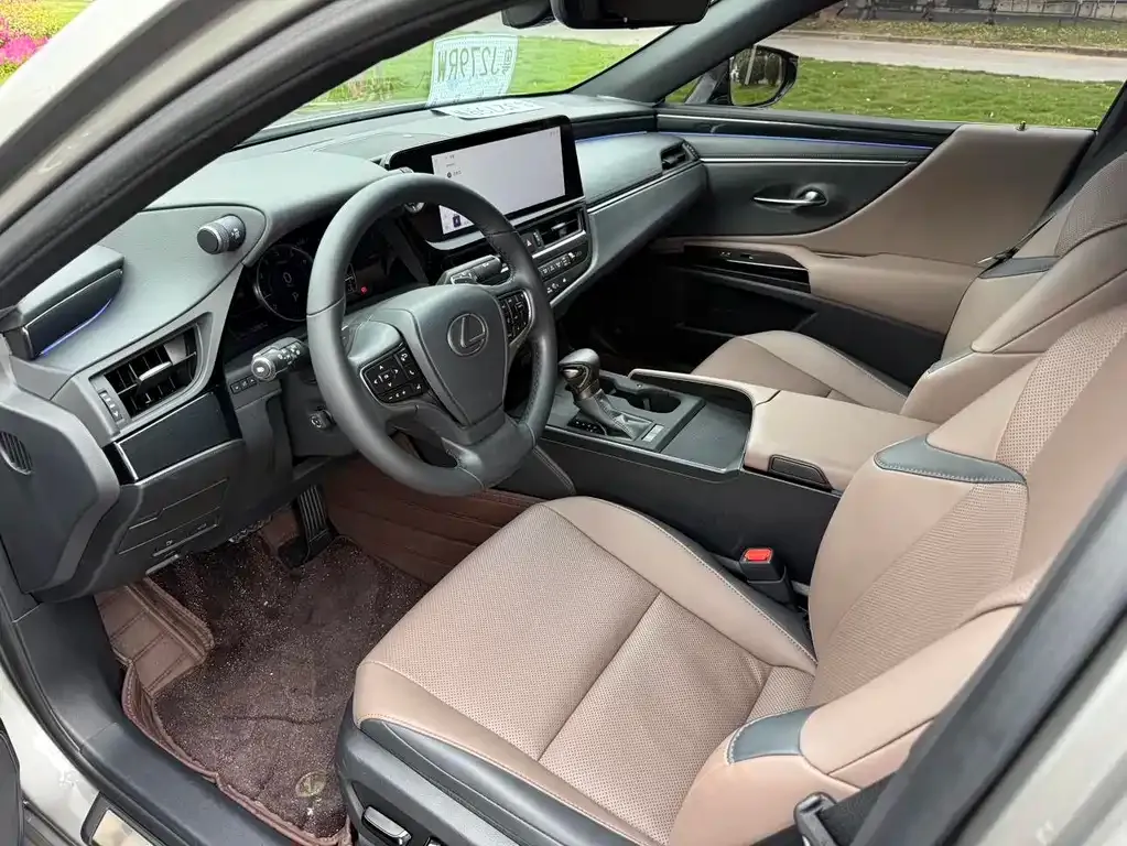 Lexus ES 2024 из CN, фото 2