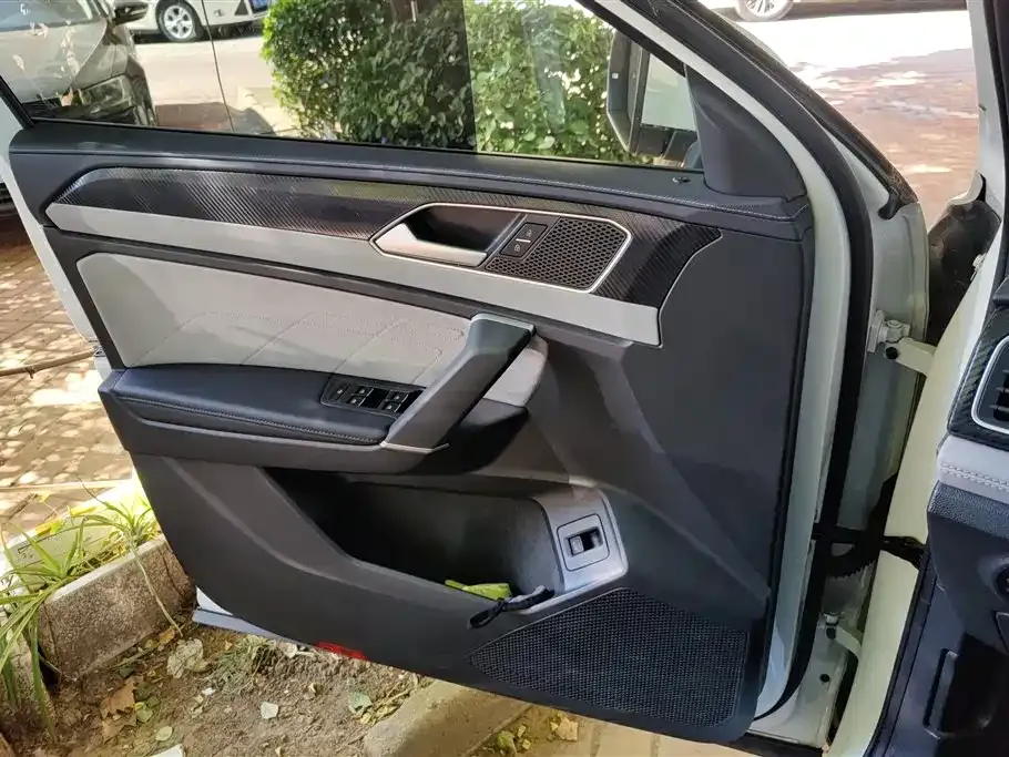 Volkswagen Tayron X 2023 из CN, фото 6