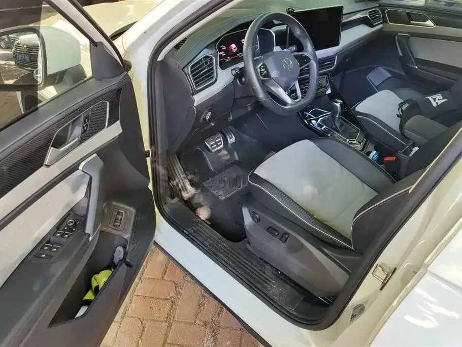 Volkswagen Tayron X 2023 из CN, фото 10
