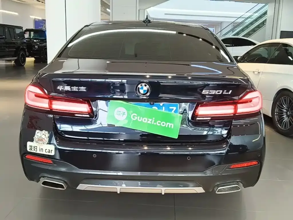 BMW 5 Series — фото 10