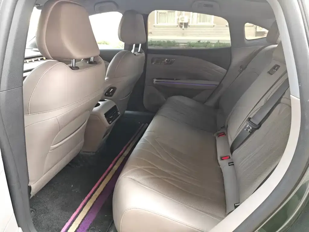 Geely Galaxy Xingyao 8 2026 из CN, фото 3