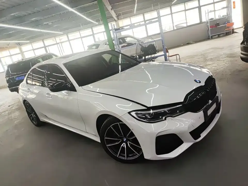 BMW 3 Series — фото 1
