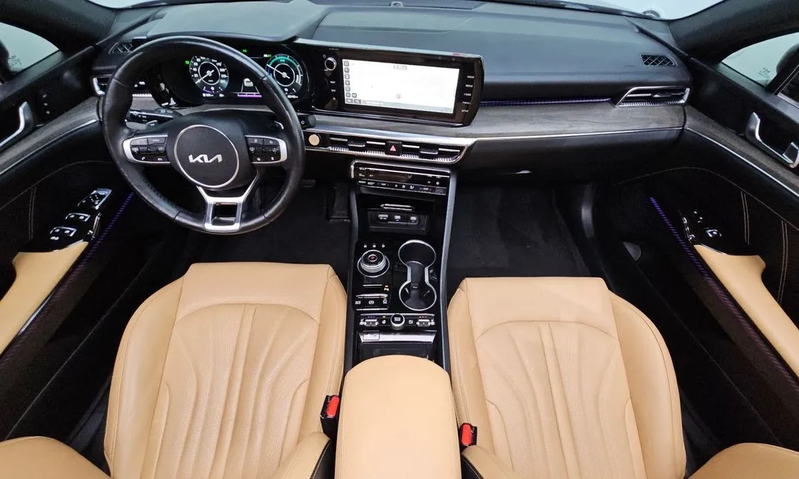 Kia K5 — фото 10