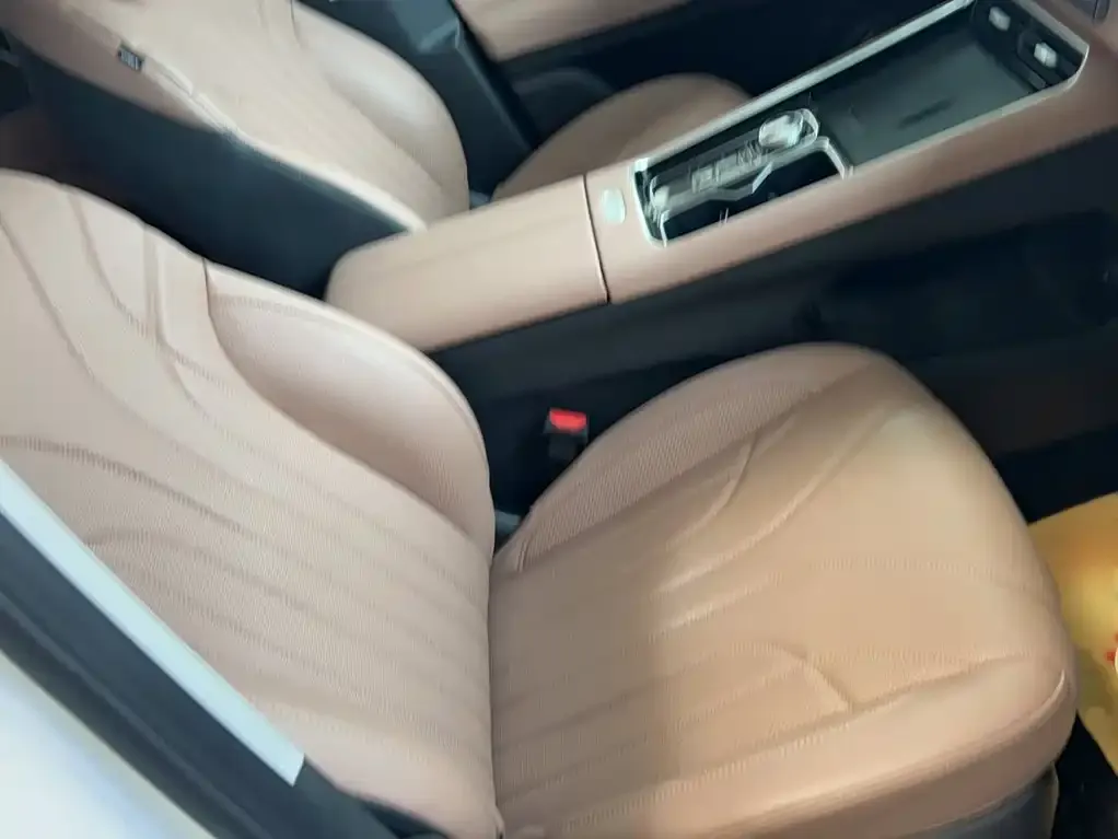 Chery 8L — фото 2
