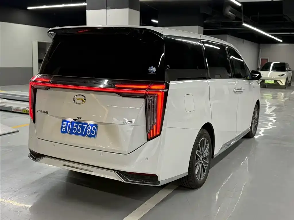 GAC Motor Trumpchi M8 — фото 2