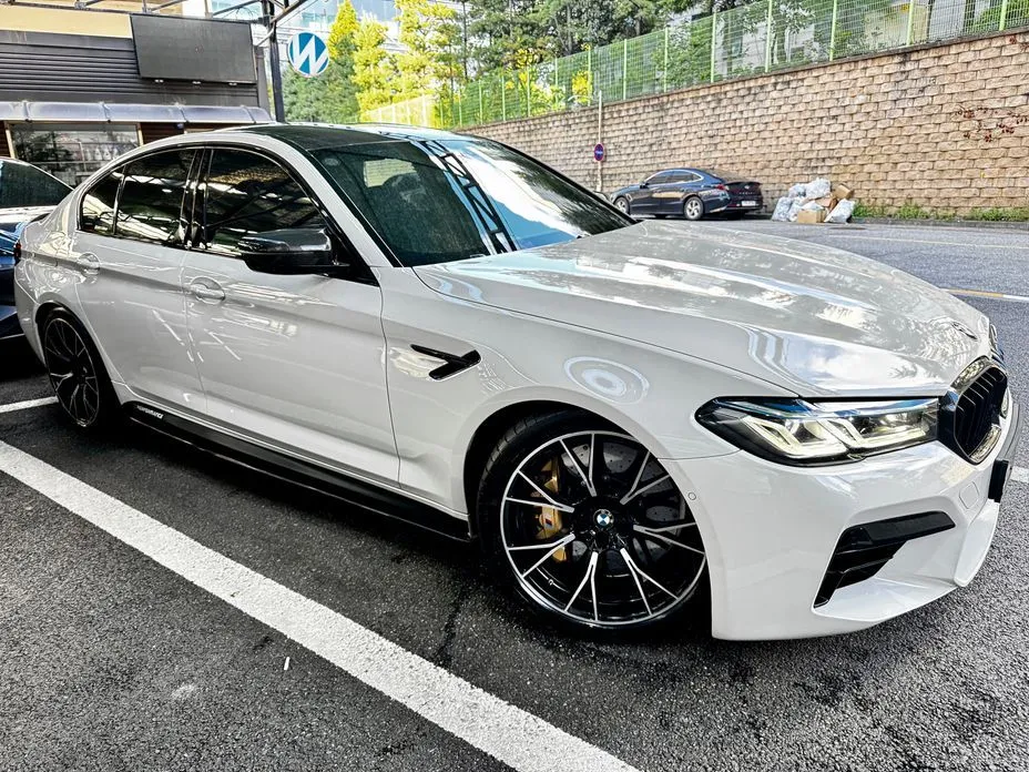 BMW M5 — фото 8