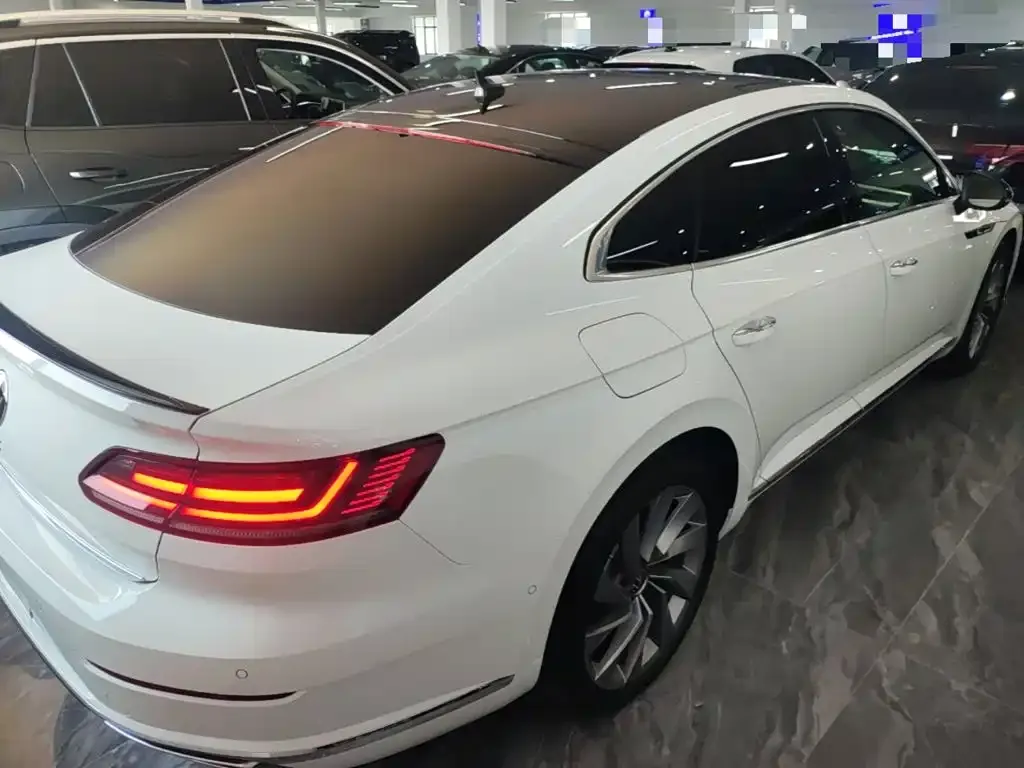 Volkswagen CC — фото 4