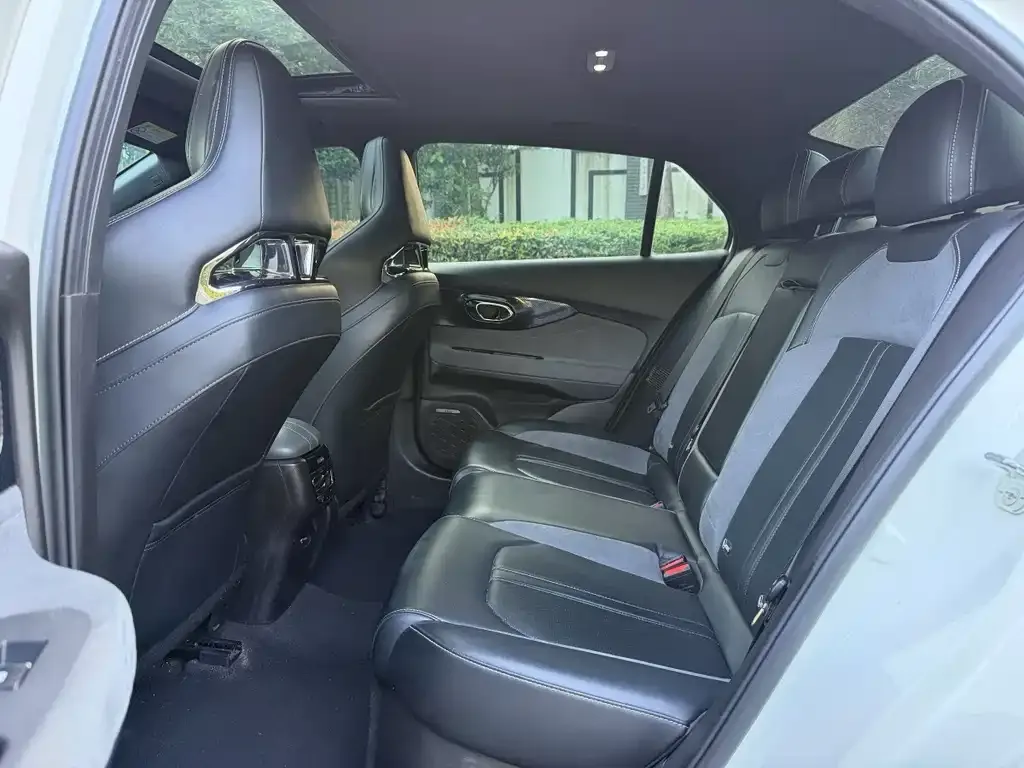 GAC Motor Shadow Leopard — фото 2