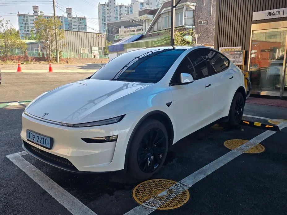 Tesla Model Y 2026 из KR, фото 5