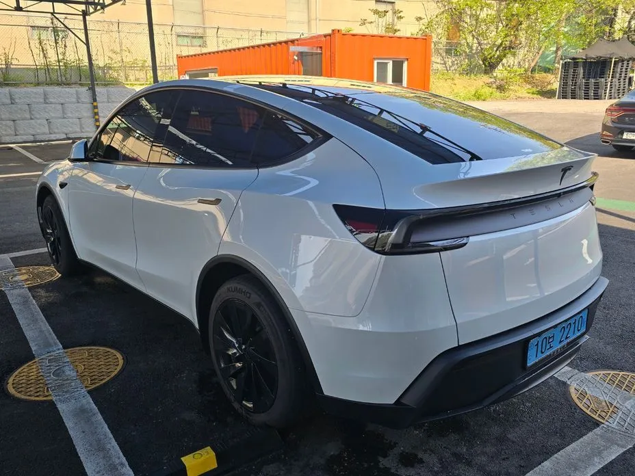 Tesla Model Y 2026 из KR, фото 9